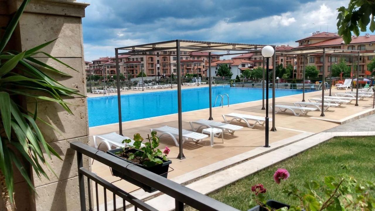 Charming Studio In Sorrento Sole Mare Sveti Vlas Exterior foto